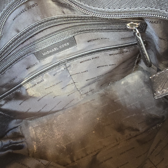 Michael Kors Signature Black Tote - Picture 3 of 5